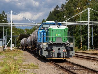 Lokomotivu EffiShunter 600 využije ČEPRO při obsluze svého skladu pohonných hmot v Loukově